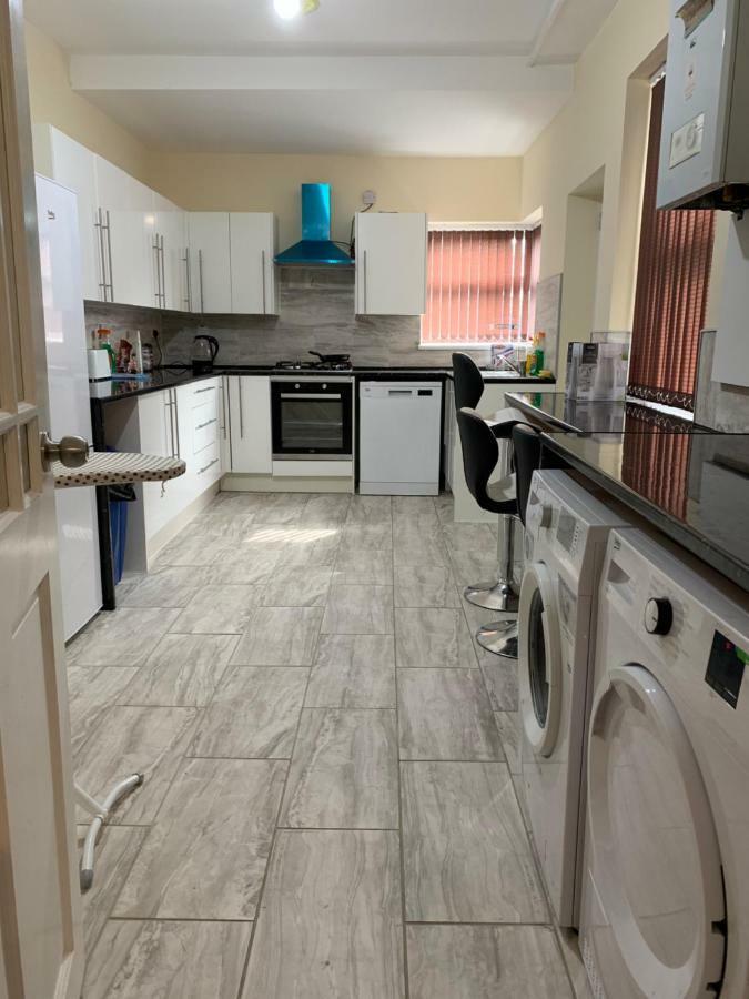 فندق مانشسترفي  50 Mayford Road المظهر الخارجي الصورة